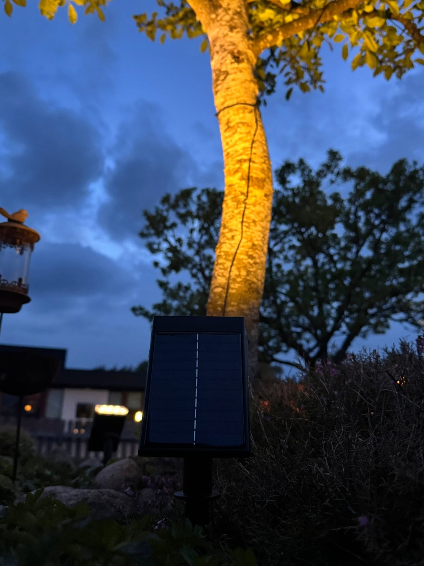 Terra – Solar-Gartenleuchte