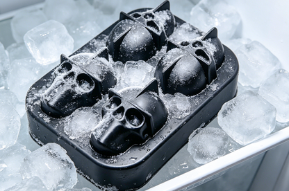 Silikon-Eiswürfelform mit 4 Totenköpfen