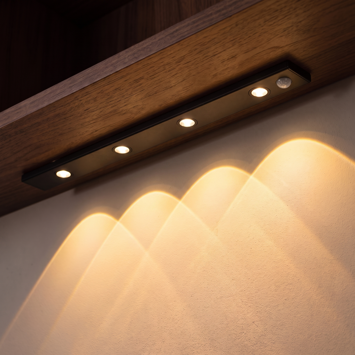 Luma - Kabelloser LED-Streifen mit Bewegungssensor