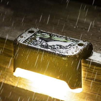 Solarbetriebene Außenlampe
