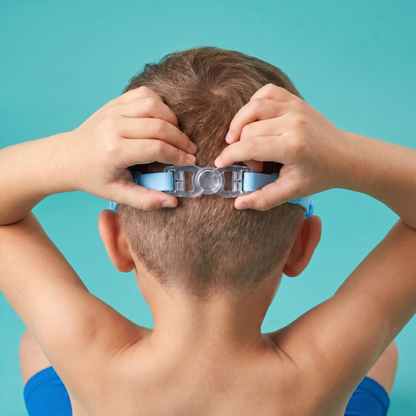 UV-schützende Schwimmbrille