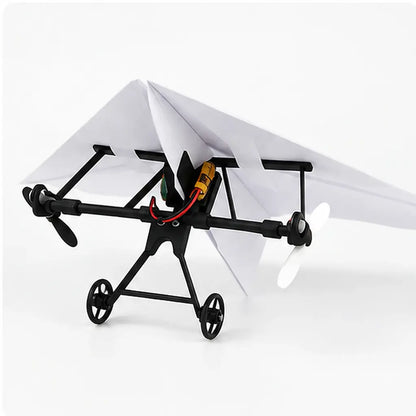 DIY Flugzeug: Verwandle deine Papierflieger in eine ferngesteuerte Maschine!