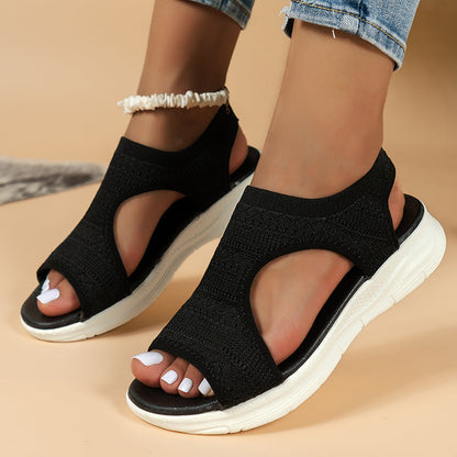 Bequeme, atmungsaktive flache Sandalen
